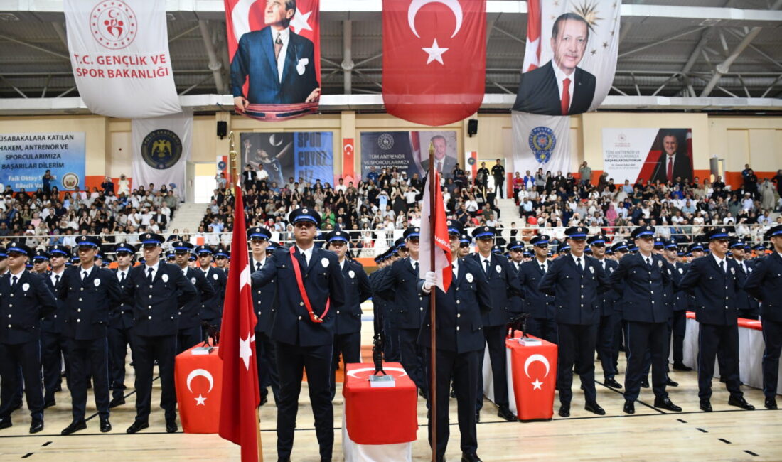 BİLECİK (AA) – Bilecik Polis Meslek Eğitim Merkezinde (POMEM) eğitimlerini