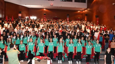 BİLECİK (AA) – Bilecik'te, Türkiye Gençlik Vakfının (TÜGVA) Yaz Okulu'nun