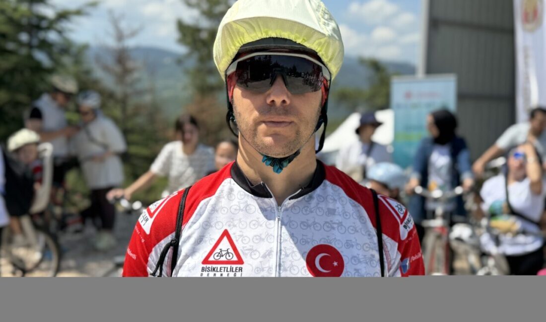 BİLECİK (AA) – Bilecik'te, Türkiye Çevre Haftası etkinlikleri kapsamında bisiklet