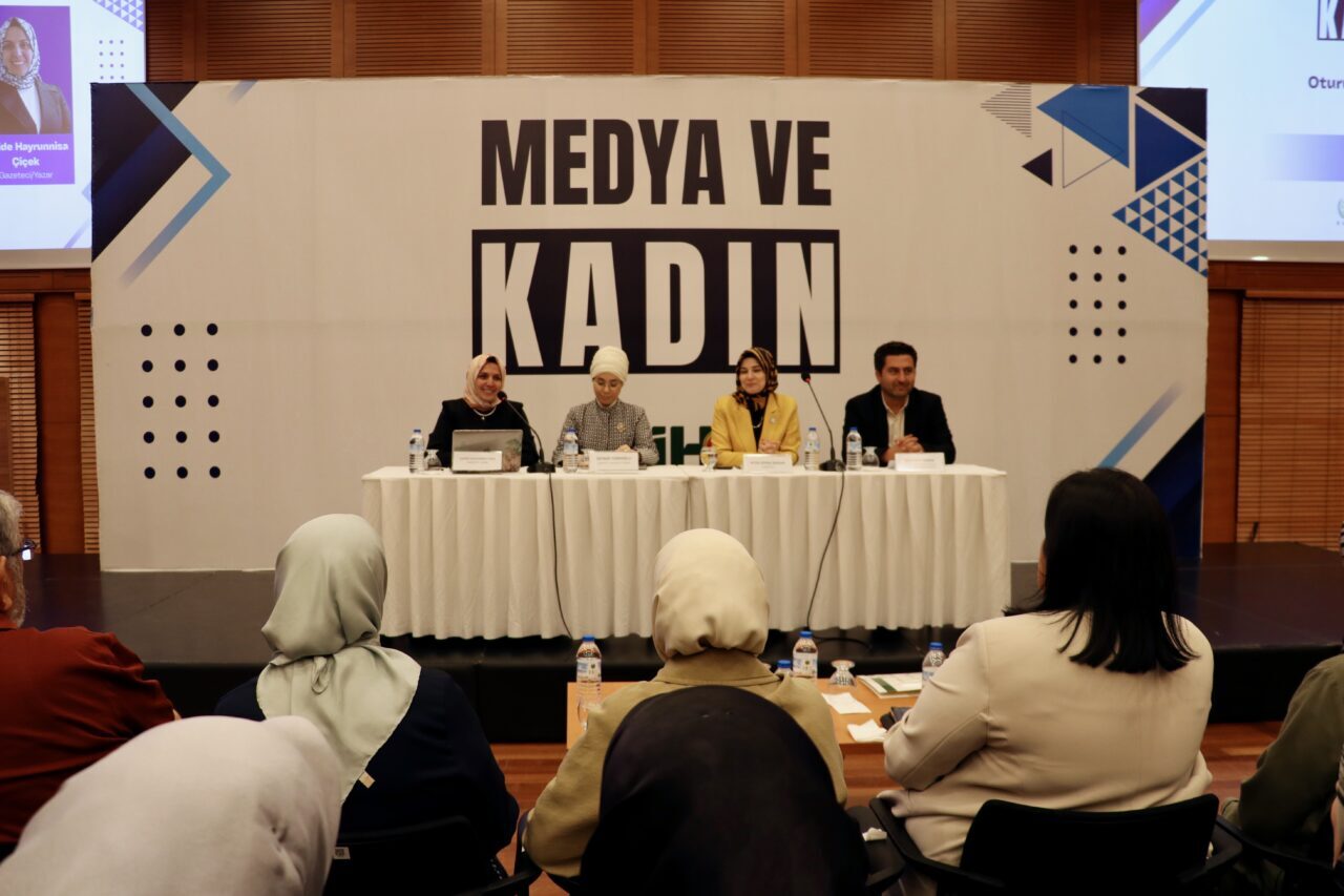 BURSA (AA) – Bursa'da, İnsan Hak ve Hürriyetleri (İHH) İnsani
