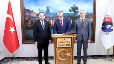 ARDAHAN (AA) – Çalışma ve Sosyal Güvenlik Bakanı Vedat Işıkhan,