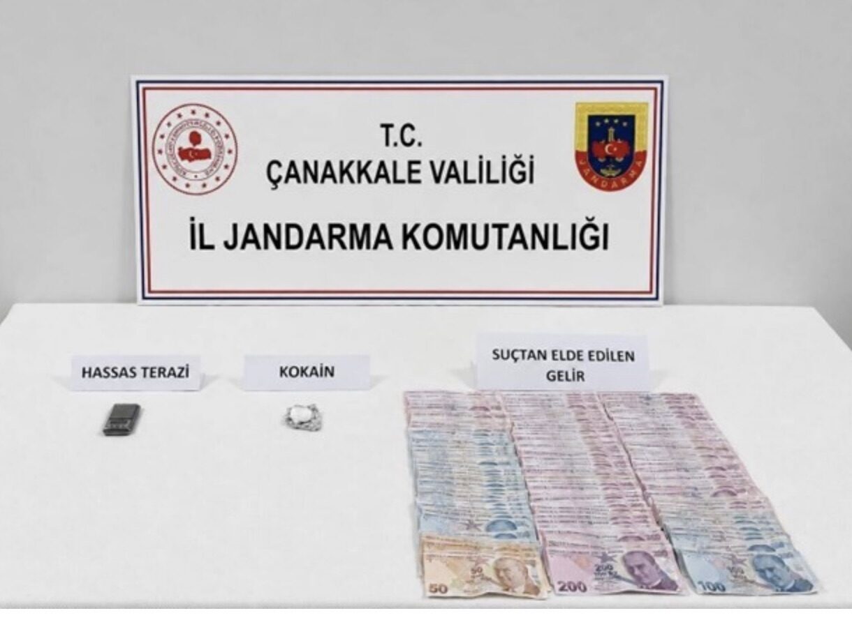 ÇANAKKALE (AA) – Çanakkale'de düzenlenen uyuşturucu operasyonunda gözaltına alınan 14