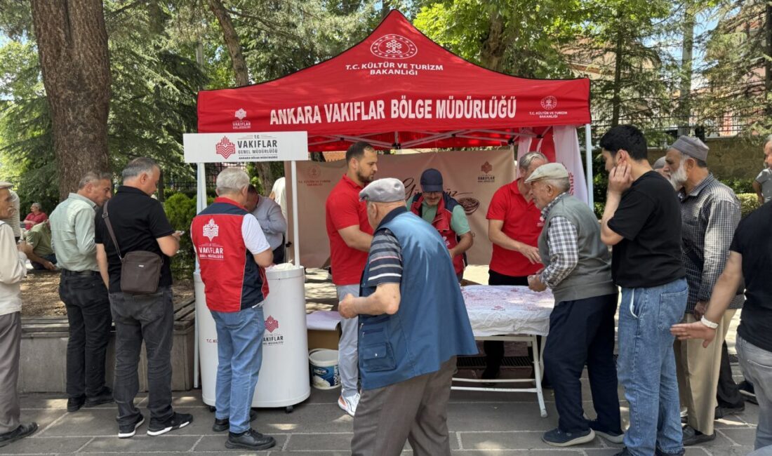 ÇANKIRI (AA) – Çankırı ve Kastamonu'da muharrem ayı dolayısıyla vatandaşlara