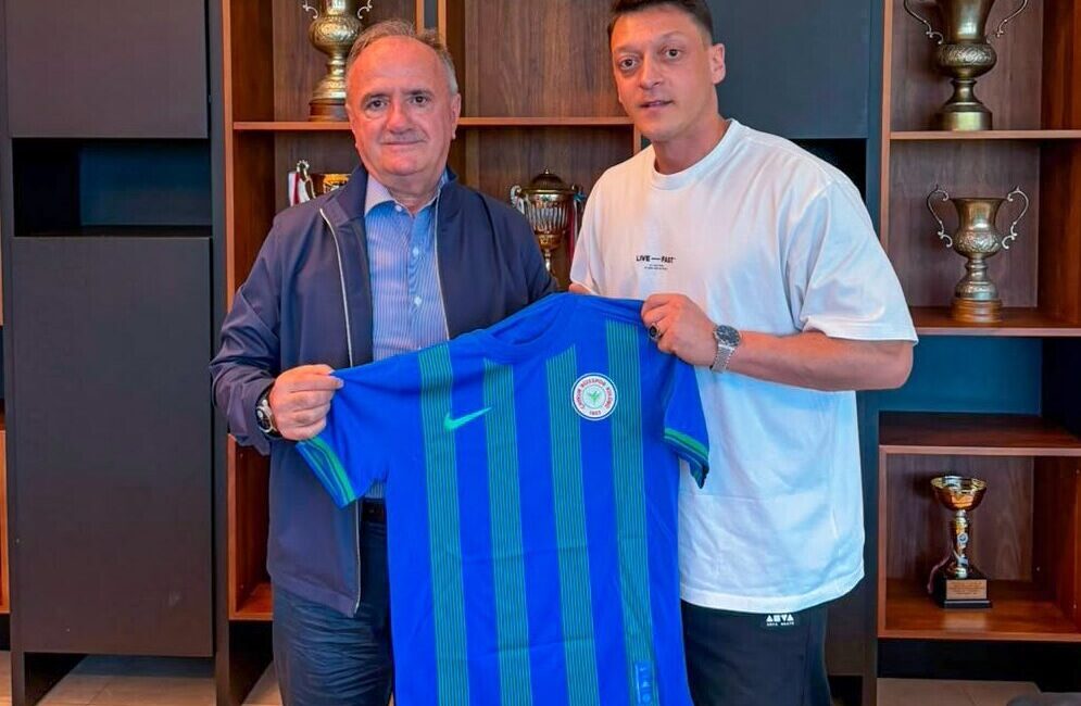 RİZE (AA) – Çaykur Rizespor Kulübü Başkanı Ali Zeki Saruhan,