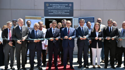 - İstanbul Üniversitesi-Cerrahpaşa Rektörü Prof. Dr. Nuri Aydın:
- "Burada eğitimler