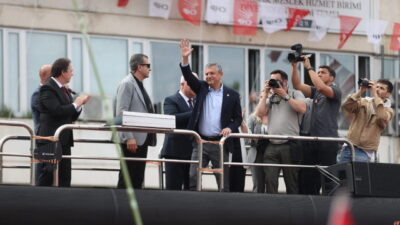 - "Aynı Kurtuluş Savaşı gibi herkesle kol kola girmeye kimseyi
