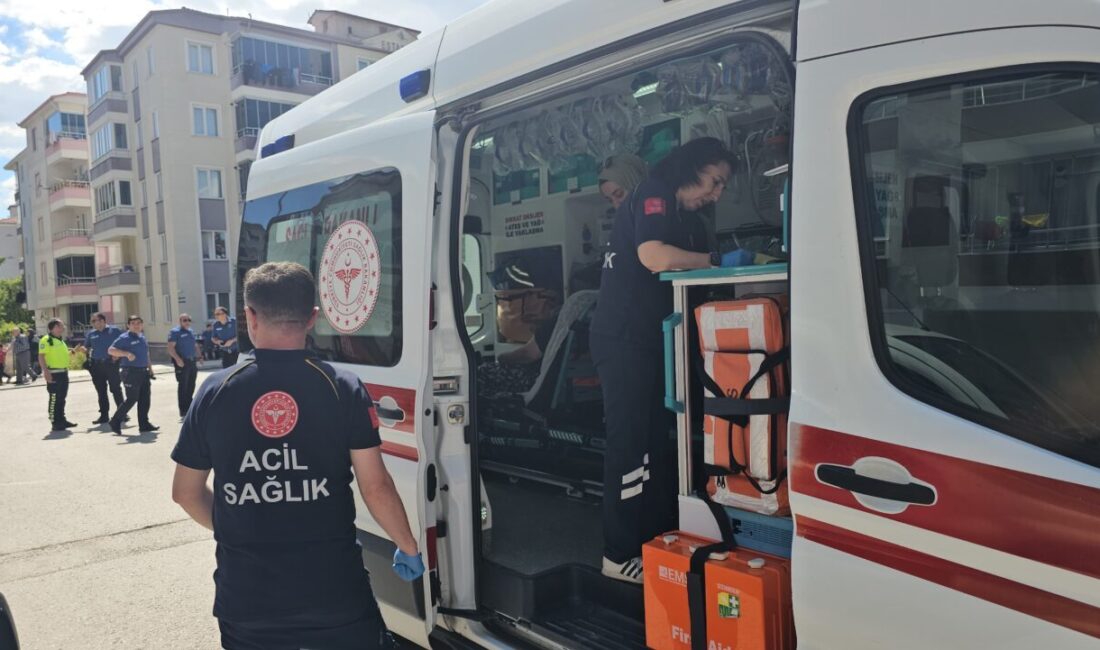 ÇORUM (AA) – Çorum'da bir apartman dairesinde çıkan yangında dumandan