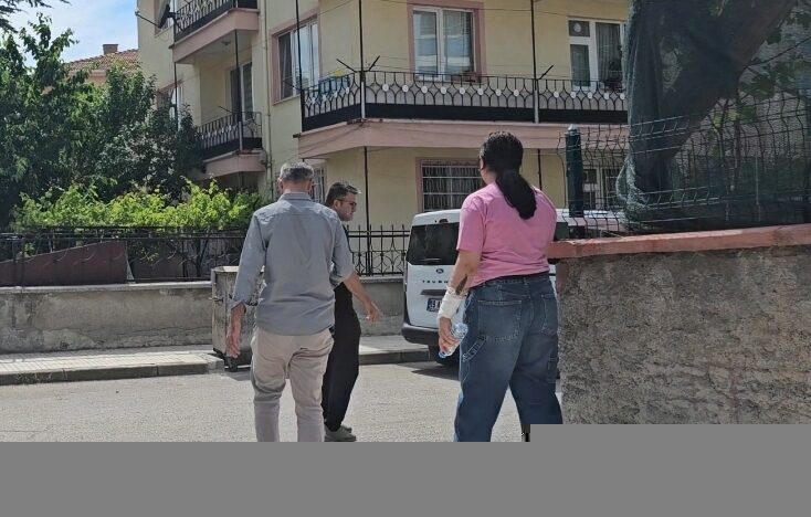 ÇORUM (AA) – Çorum'da tartıştığı anne ve babasını bıçakla rehin