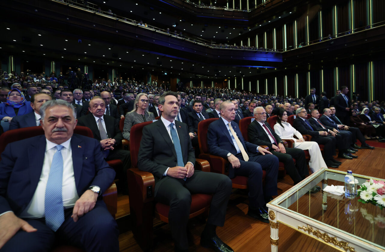 - "Rusya-Ukrayna savaşı ile Hürmüz'ün kapanması bize şunu öğretmiştir; enerji