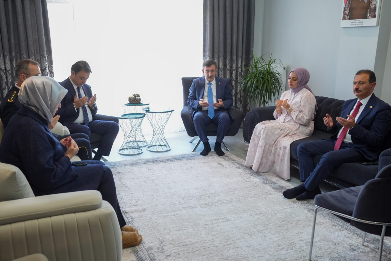TOKAT (AA) – Cumhurbaşkanı Yardımcısı Cevdet Yılmaz, 2022 yılında Fırat