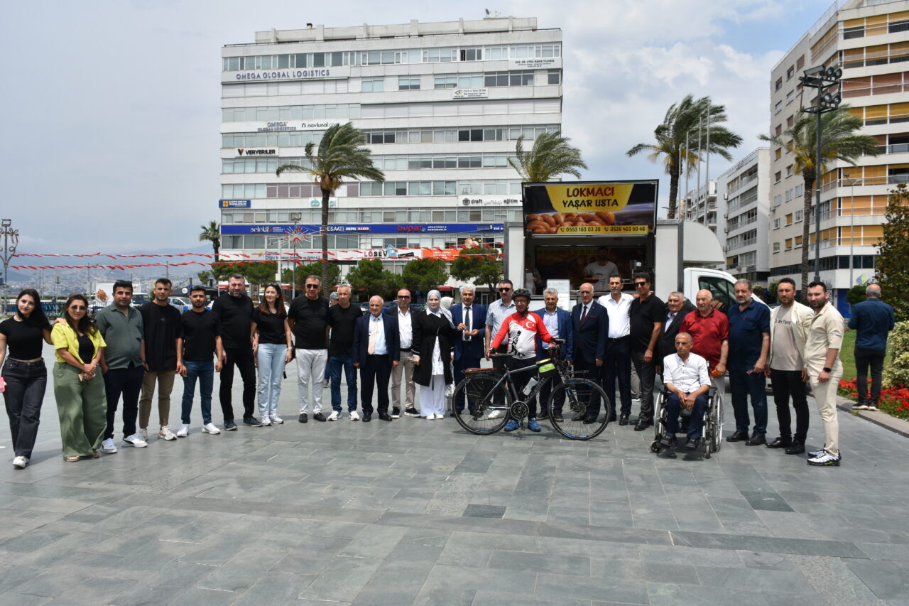 İZMİR (AA) – İzmir'de, deprem farkındalığı oluşturmak ve depremde hayatını