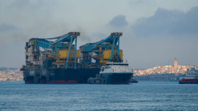 İSTANBUL (AA) – Doğal gaz boru hattı döşeme çalışmalarında kullanılan