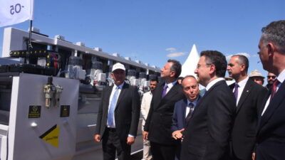 AFYONKARAHİSAR (AA) – DEVA Partisi Genel Başkanı Ali Babacan, Afyonkarahisar'da