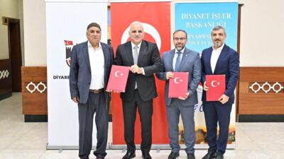 DİYARBAKIR (AA) – Diyarbakır'ın Kayapınar ilçesinde iki cami ve külliye