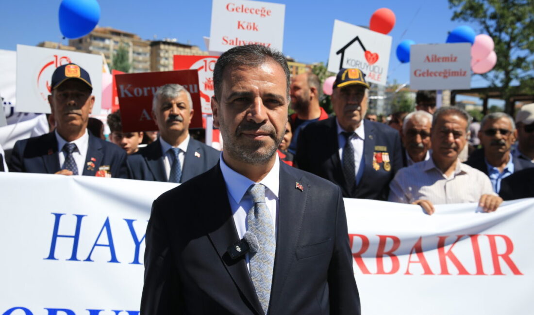 DİYARBAKIR (AA) – Diyarbakır'da "30 Haziran Koruyucu Aile Günü" dolayısıyla