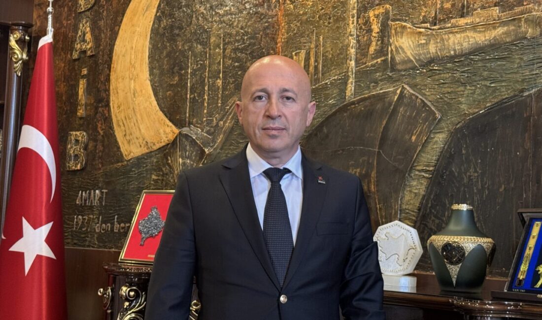 - Geçen yıl aynı dönemde 1 milyar 111 milyon dolar