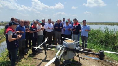 EDİRNE (AA) – Edirne'nin Uzunköprü ilçesinde dronla çeltik ekimi yapıldı.
