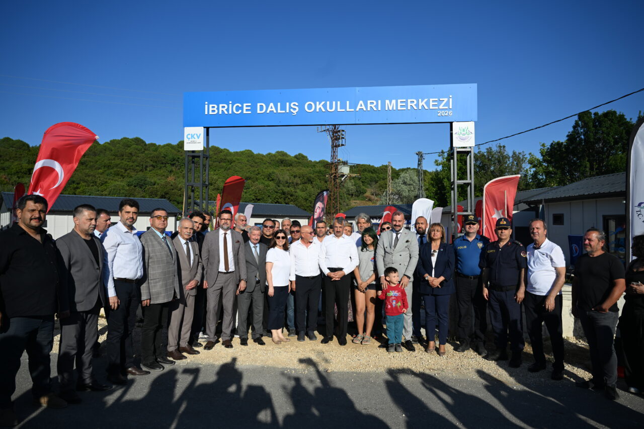 - Vali Yunus Sezer:
- "Bugün bizi heyecanlandıran bir projeyle dalış