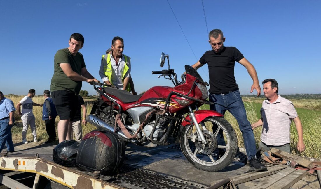 EDİRNE (AA) – Edirne'de su kanalına devrilen motosikletin sürücüsü öldü.