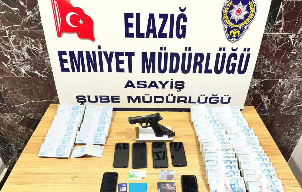 ELAZIĞ (AA) – Elazığ merkezli 3 ilde düzenlenen nitelikli dolandırıcılık