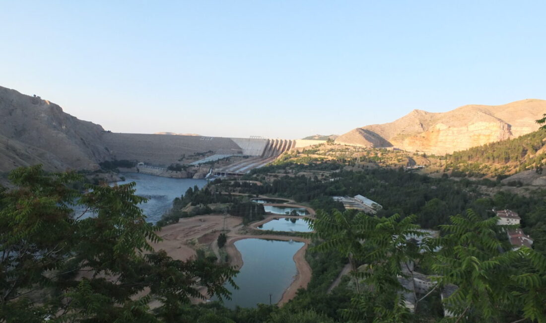 ELAZIĞ (AA) – Elazığ'ın Keban ilçesinde Keban Barajı ve Hidroelektrik