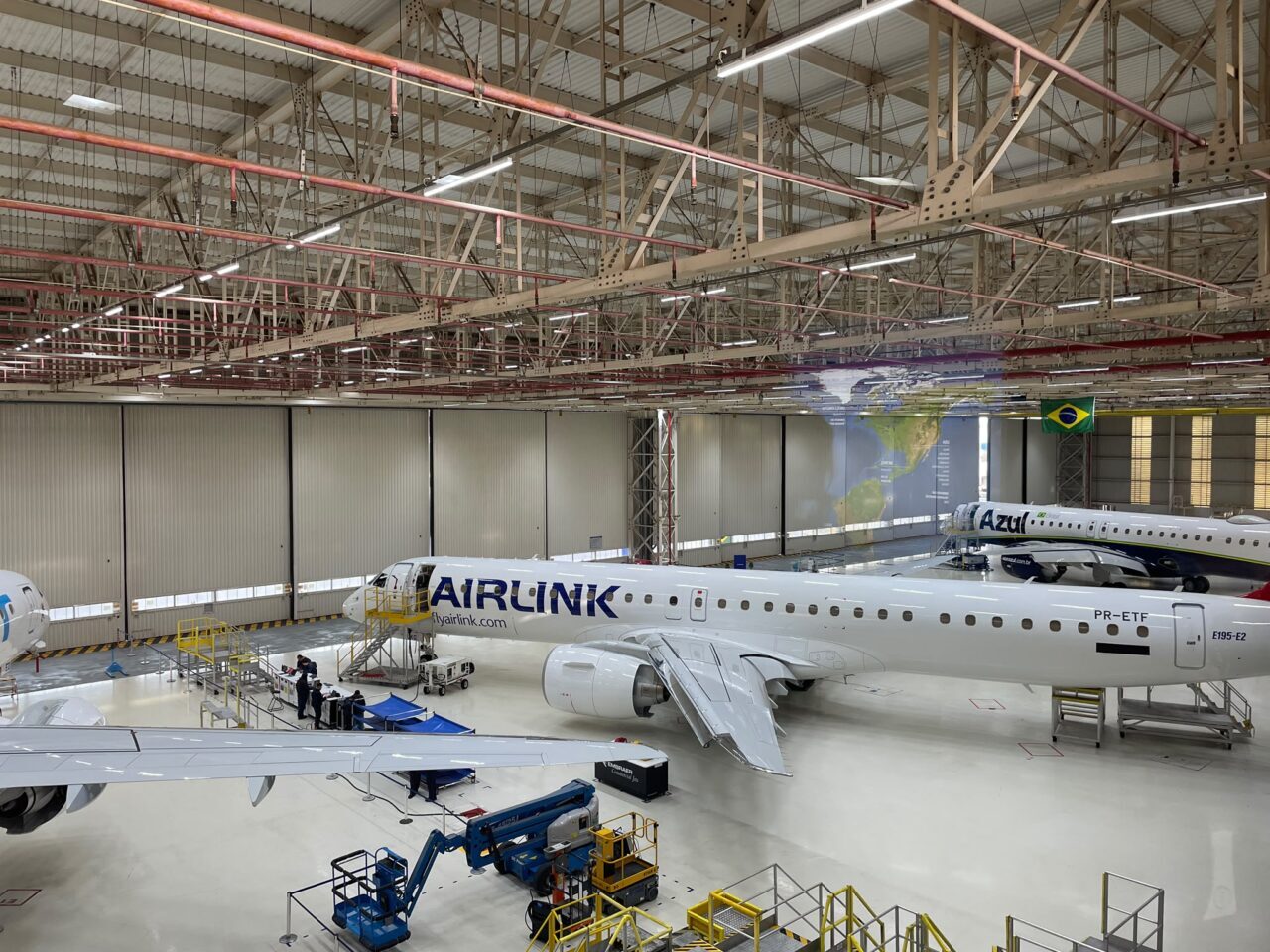 - Brezilya merkezli uçak üreticisi Embraer Başkanı ve Üst Yöneticisi