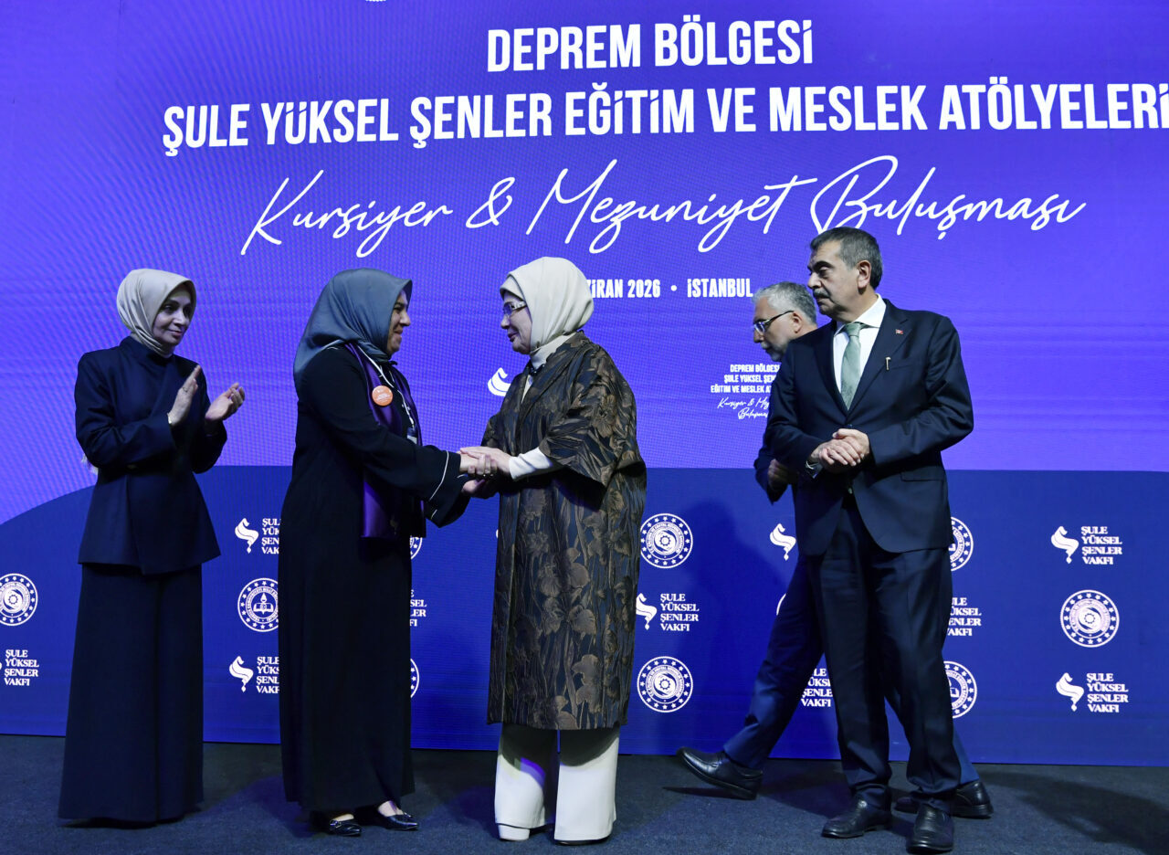 - "Kadınların ekonomik hayata katılması, afet sonrası toparlanma döneminde büyük