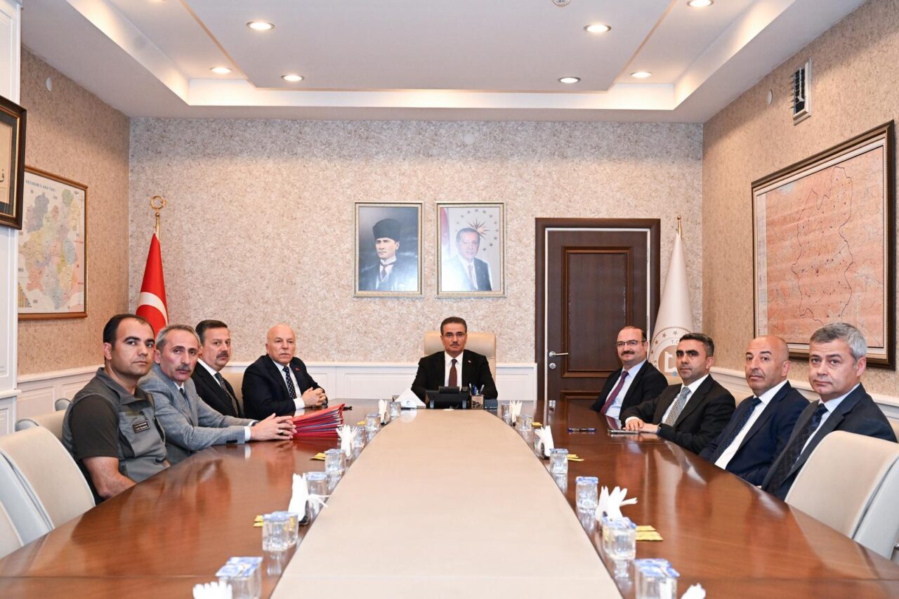 ERZURUM (AA) – Erzurum'da sahipsiz sokak hayvanlarının korunması, popülasyonlarının kontrol