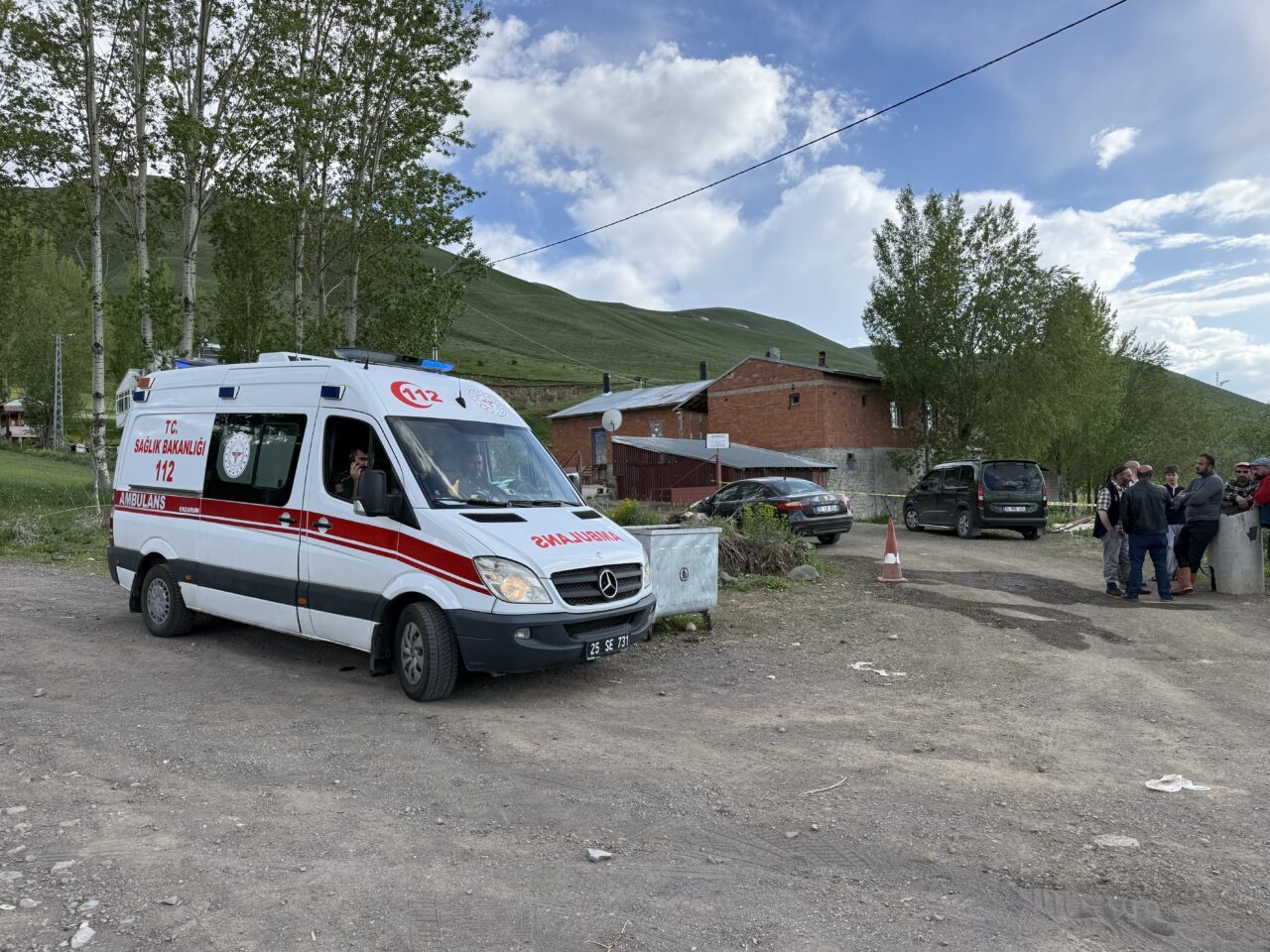 ERZURUM (AA) – Erzurum'da oyun oynadığı sırada su kanalına düşen