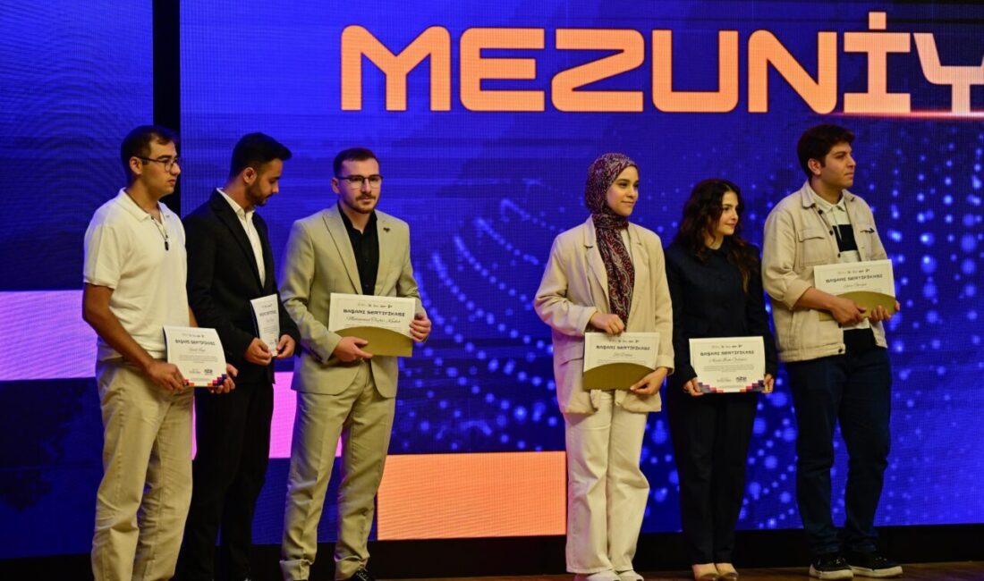 - Belediye Başkanı Mehmet Tevfik Göksu:
- "Biz, hep beraber, birlikte