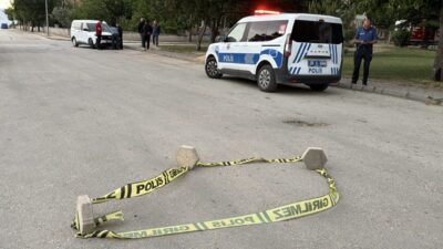 ESKİŞEHİR (AA) – Eskişehir'in Odunpazarı ilçesinde çıkan kavgada 1 kişi