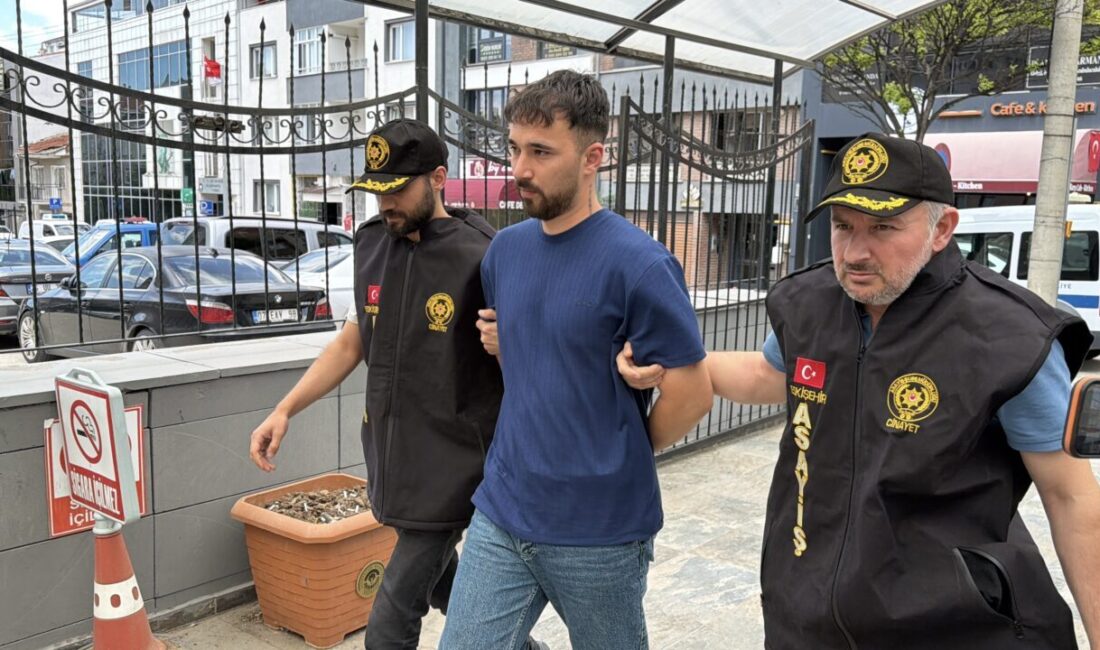 ESKİŞEHİR (AA) – Eskişehir'in Odunpazarı ilçesinde çıkan tartışmada 1 kişinin