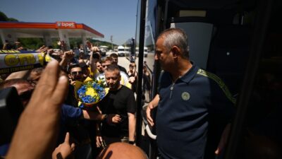 DÜZCE (AA) – Fenerbahçe yeni sezona hazırlık kampı kapsamında Düzce'nin