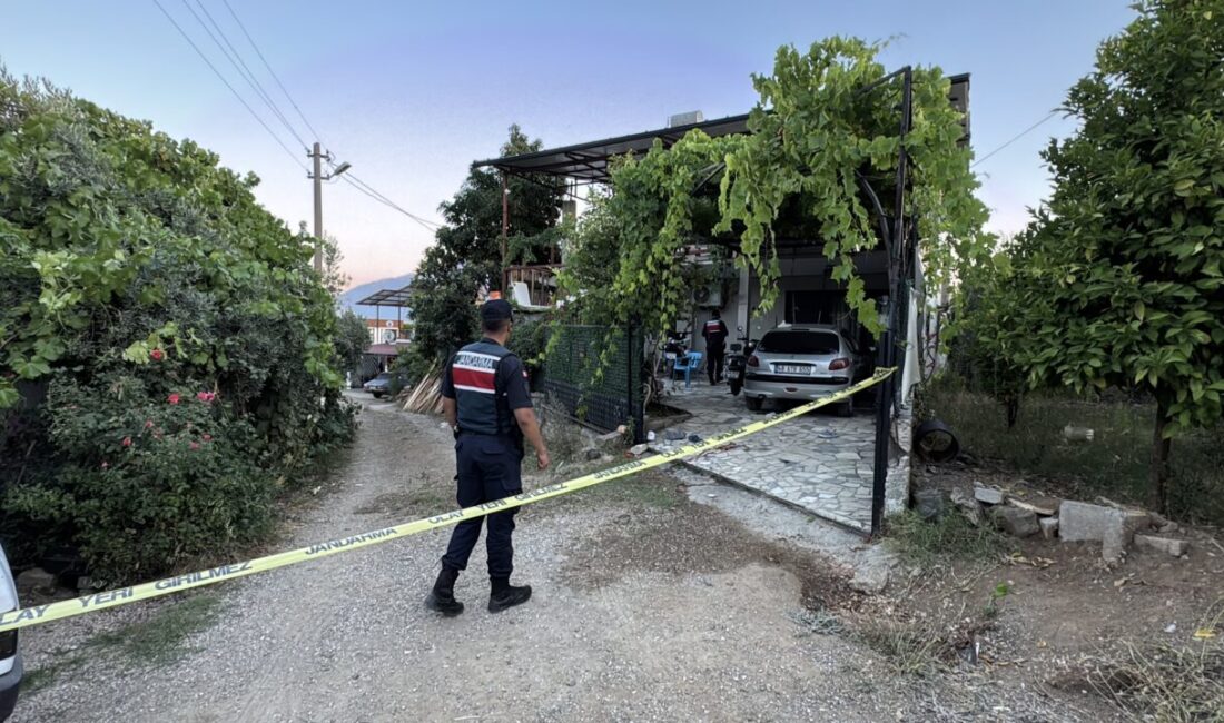 MUĞLA (AA) – Muğla'nın Fethiye ilçesinde komşular arasında çıkan silahlı