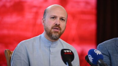 - Filistin'e Destek Platformu Osman Nuri Kabaktepe:
- "Filistin'e Destek Platformu