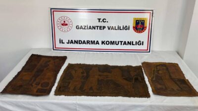 GAZİANTEP (AA) – Gaziantep'in Nizip ilçesinde, deri üzerine işlenmiş İbranice