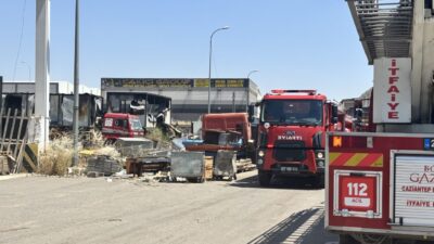 GAZİANTEP (AA) – Gaziantep'in Şehitkamil ilçesinde metal işleme atölyesinde çıkan