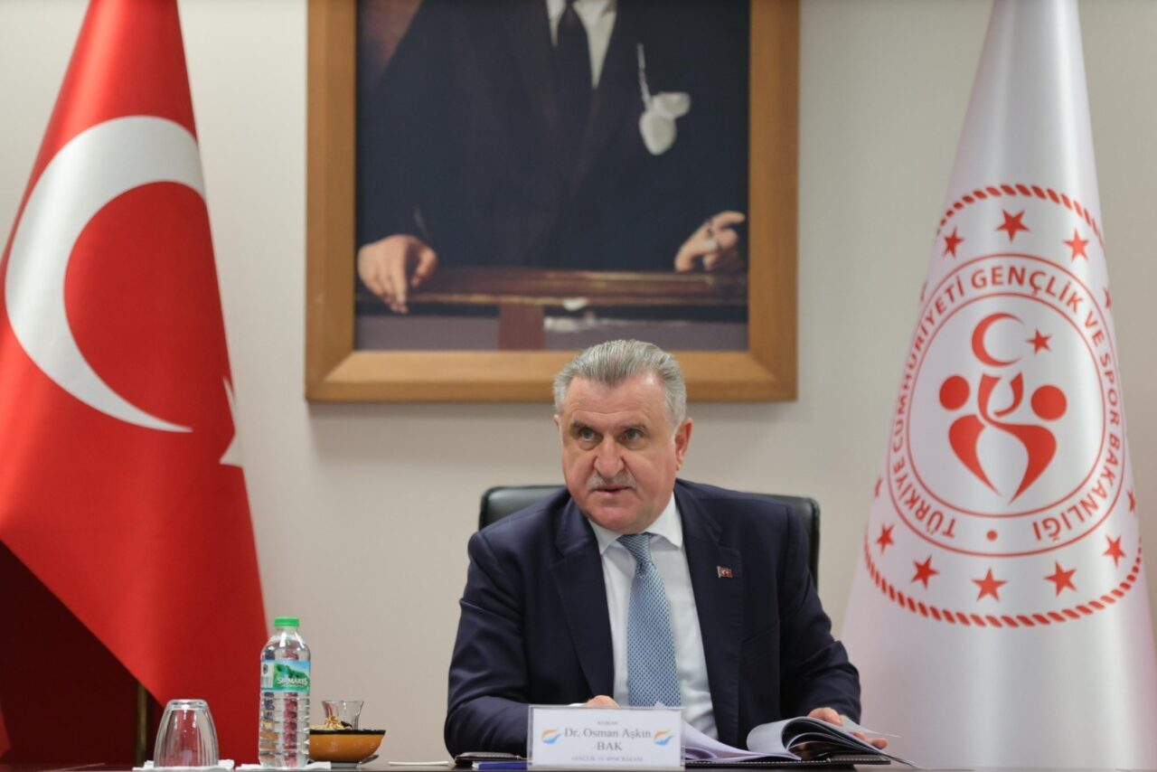 - "Ülkemiz, güçlü spor altyapısı, gelişmiş lojistik kapasitesi ve organizasyon