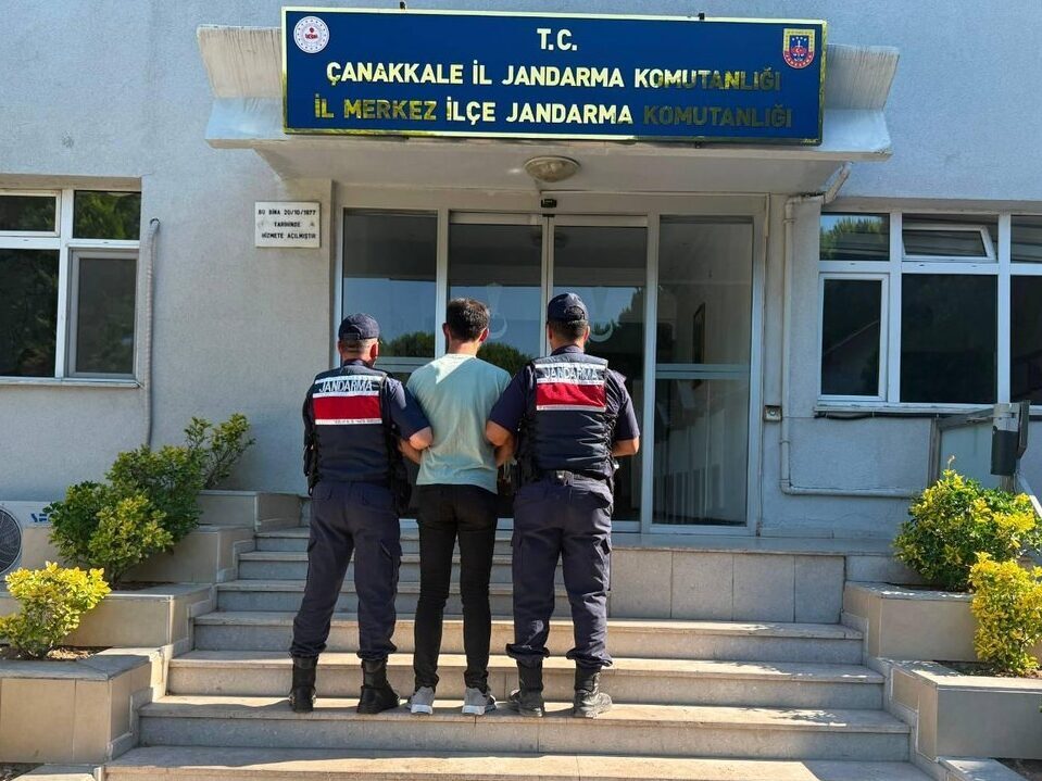 - Çanakkale Valiliği: 
- "Yangına sebebiyet veren saman balya makinesi