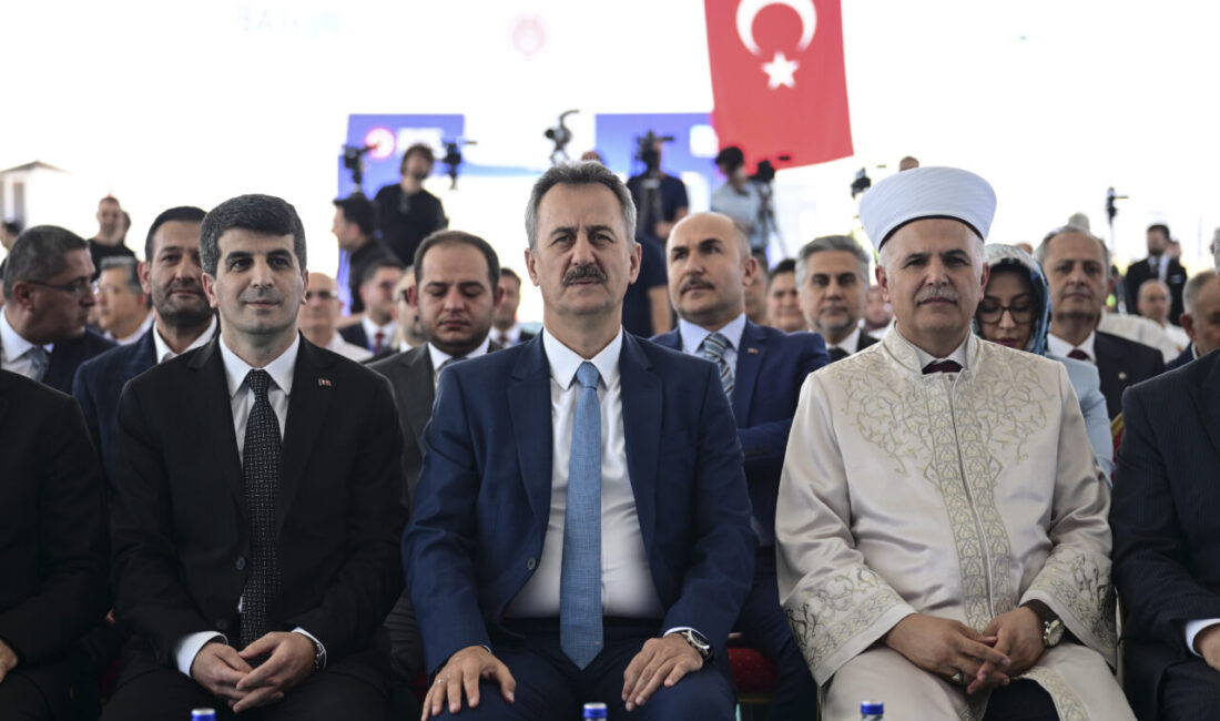 - Savunma Sanayii Başkanı Haluk Görgün:
- "Muharrem ayındayız. İnşallah bir