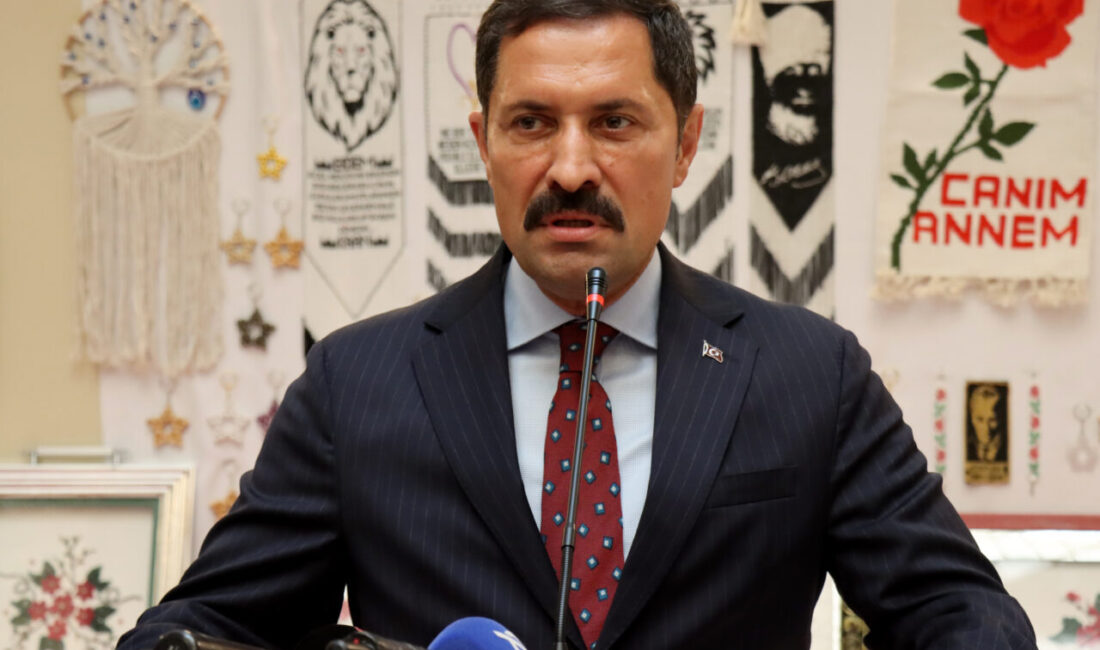 HATAY (AA) – Hatay'da el sanatları, el işleri ve resim