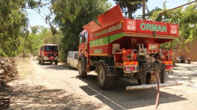 HATAY (AA) – Hatay'ın Kırıkhan ilçesinde makilik alanda çıkan yangın