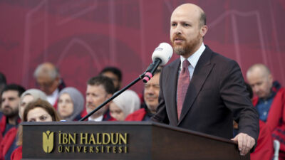 - İbn Haldun Üniversitesi Mütevelli Heyeti Başkan Vekili Necmeddin Bilal