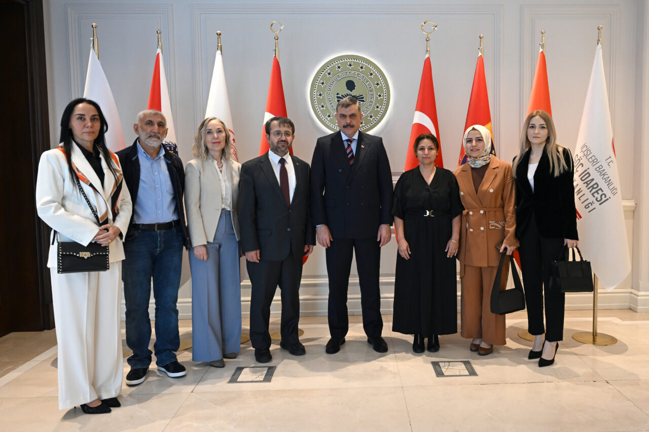 - "Vatandaşlarımızın güvenliğini, huzurunu ve kamu düzenini korurken, sahipsiz sokak