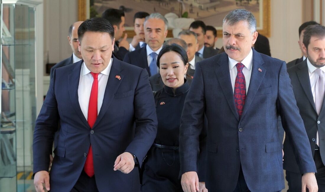 - "FETÖ ile mücadele konusundaki hassasiyetimizi bir kez daha dile