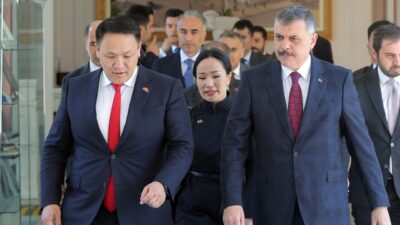 - "FETÖ ile mücadele konusundaki hassasiyetimizi bir kez daha dile