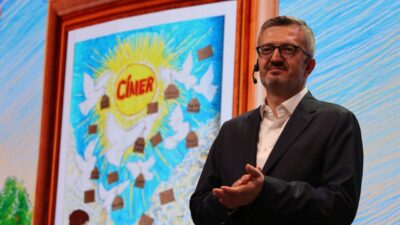 - "İletişim Başkanlığı olarak, Çocuk CİMER Platformu'nu hayata geçiriyoruz. Artık