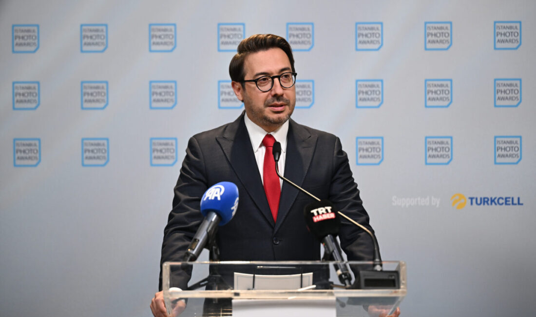 - "Türkiye olarak yalnızca diplomaside değil, aynı zamanda iletişim ve