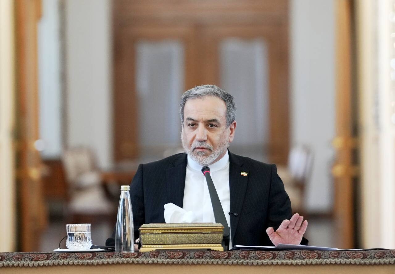 - İran Dışişleri Bakanı Abbas Erakçi:
- "Siyonist rejimin Lübnan'a bundan