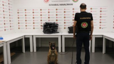 İSTANBUL (AA) – İstanbul Havalimanı'nda düzenlenen operasyonda, valizinde 22 kilo
